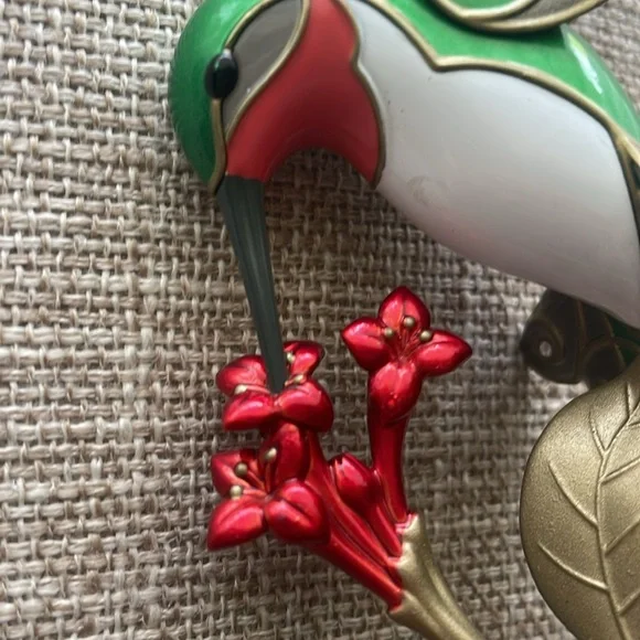 Hallmark Keepsake Dazzling Hummingbird Metal Ornament - Picture 5 of 8